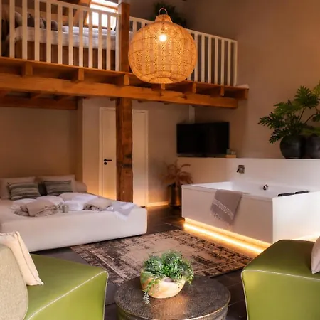 Parel In 't Lodge